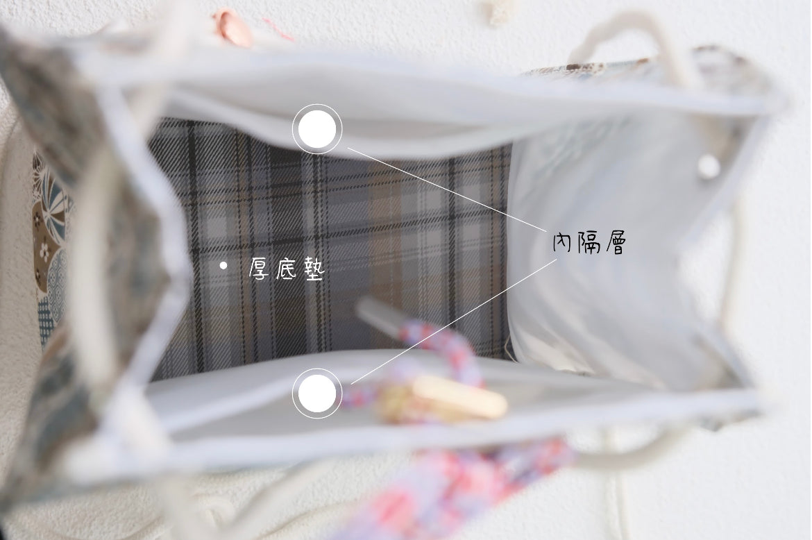 格紋布御守袋 - 雪中鹿