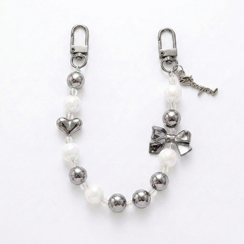 Coquette Pearl &amp; Bow Beaded Bag Charm